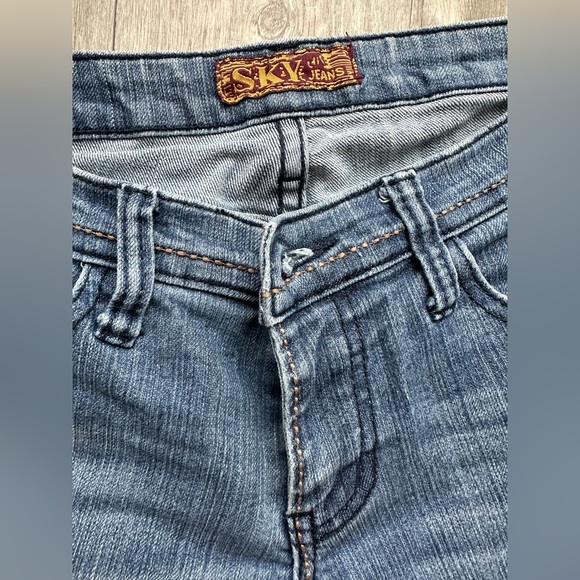 Woman's Flare Jeans by Sky Jeans, size: 5/6 - Picture 2 of 13